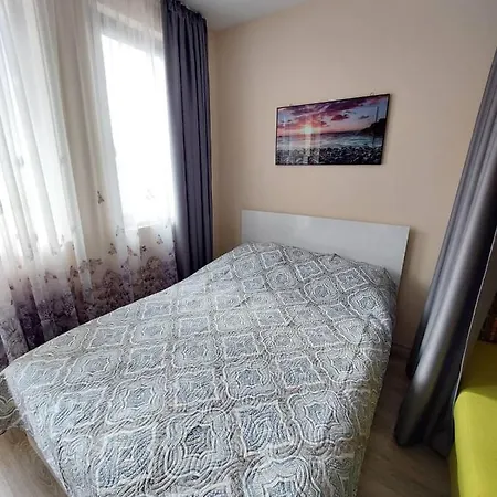 Appartamento студио под наем, аполон 9 Ravda